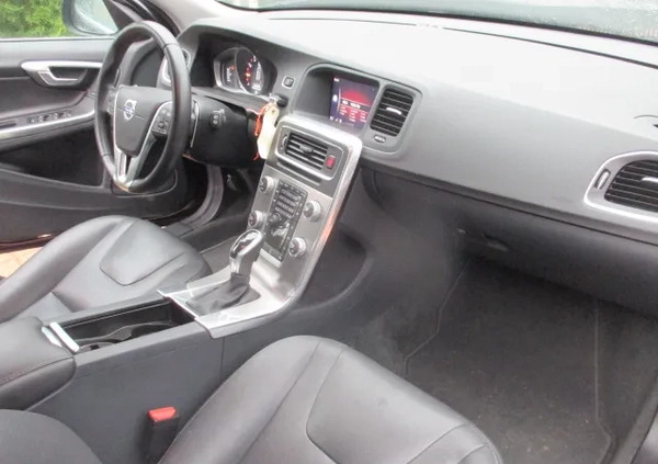 Volvo V60 cena 47000 przebieg: 71900, rok produkcji 2018 z Strzelno małe 79